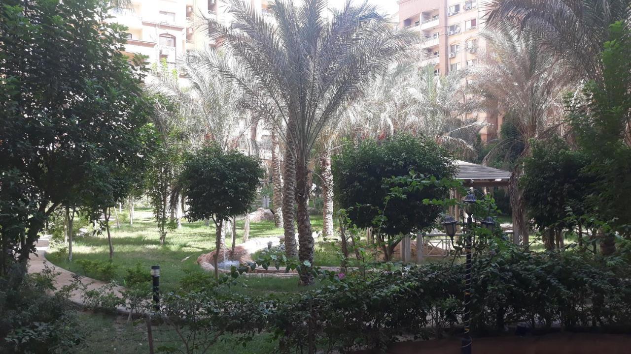 كمبوند سيتي تاورز البوشي Apartment Kaherah Luaran gambar