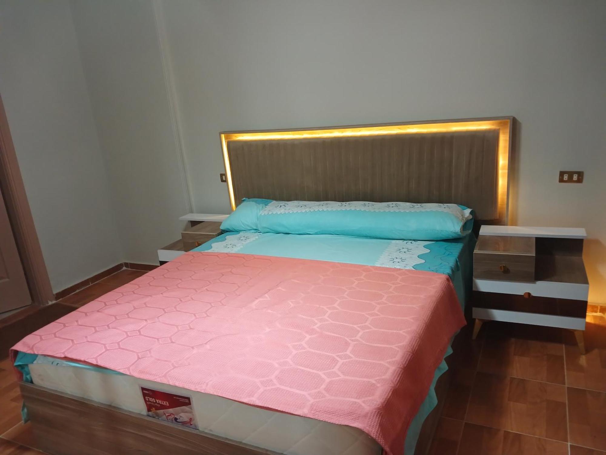 كمبوند سيتي تاورز البوشي Apartment Kaherah Luaran gambar